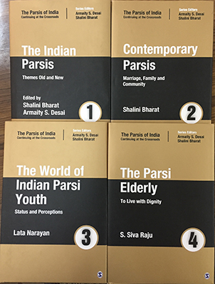 THE PARSIS OF INDIA - Continuing at the Crossroads ( Set of 4 Volumes )